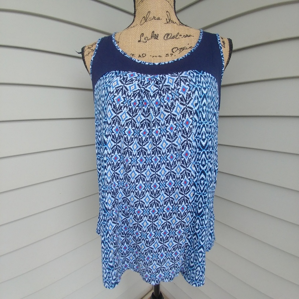 Sleeveless rayon top